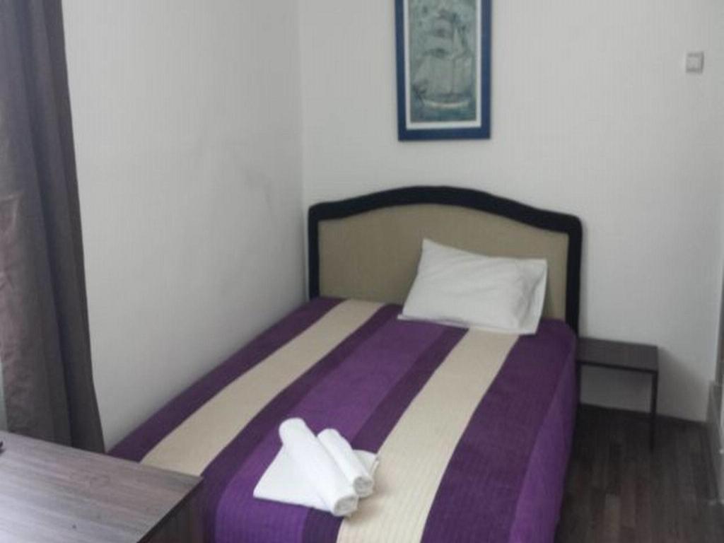 Gros Hotel - Leskovac Leskovac  Buitenkant foto