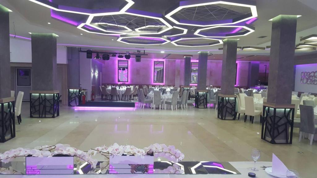 Gros Hotel - Leskovac Leskovac  Buitenkant foto